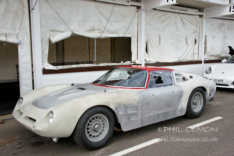 Bizzarrini test, Goodwood pit lane, Phil Lemon