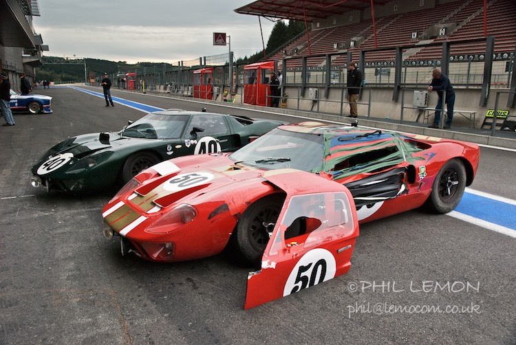 Two Ford GT40s, Spa pitlane, Phil Lemon