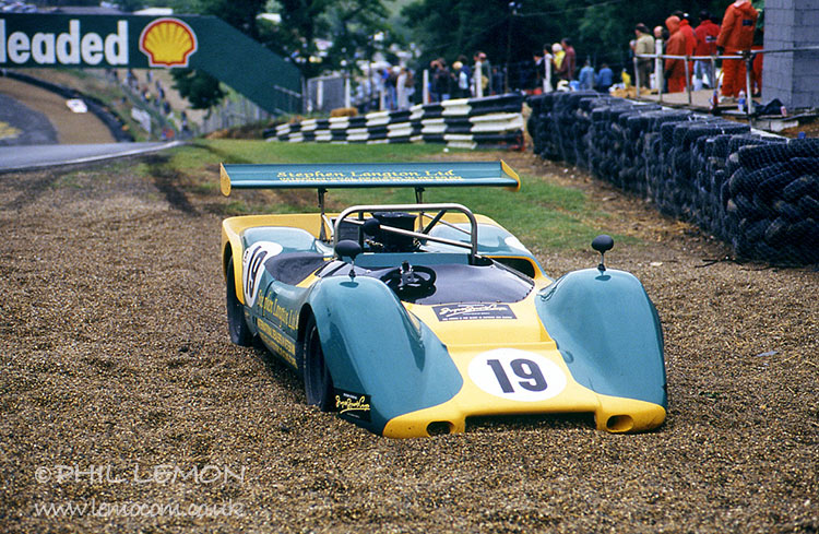 McLaren M6 in the gravel at Druids, Brands Hatch, Phil Lemon