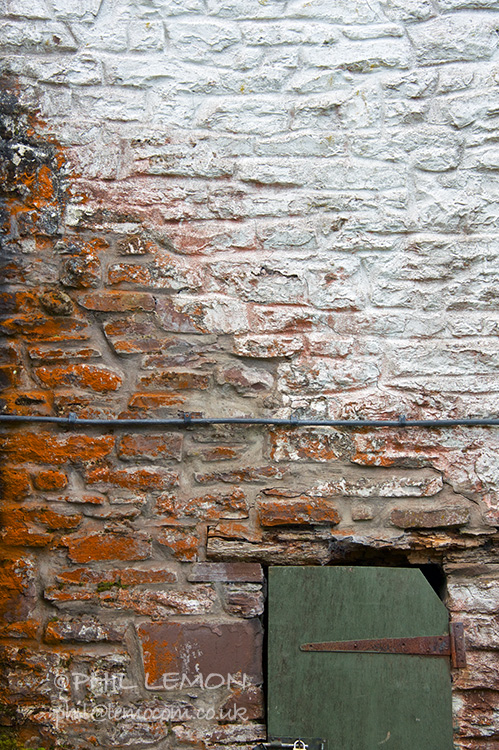 Brick wall, Brecon Beacons, Phil Lemon