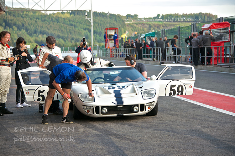 Ford GT40 driver change, Spa pitlane