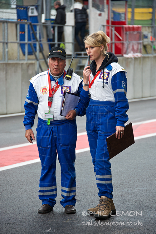 Two marshalls, Spa pitlane, Phil Lemon